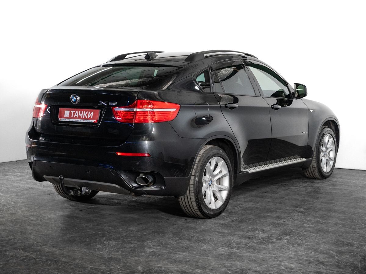 BMW X6 2010 - фото автомобиля