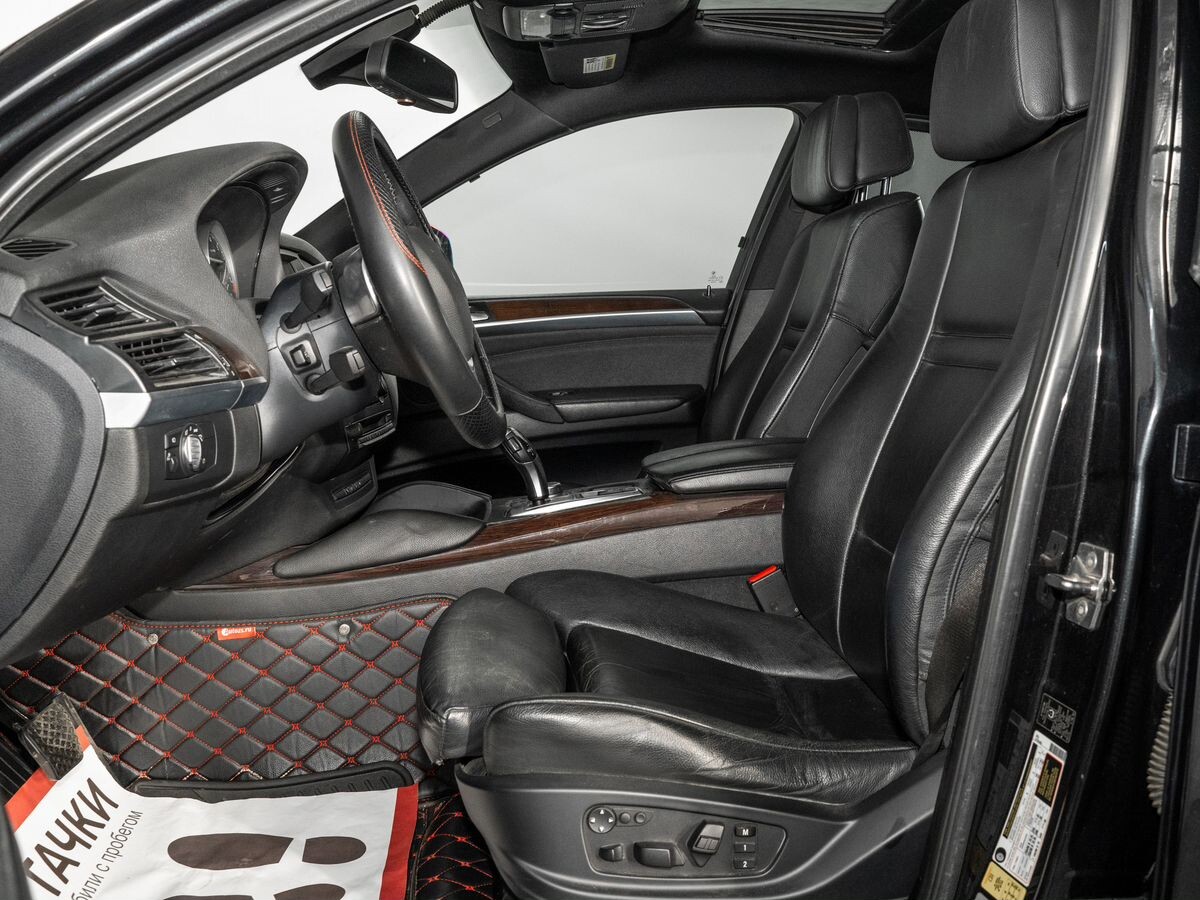 BMW X6 2010 - фото автомобиля