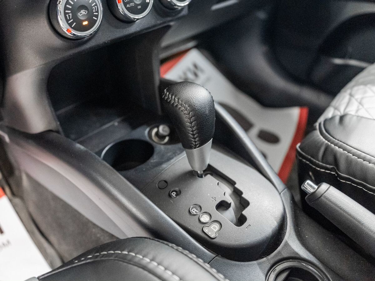 Mitsubishi Outlander 2011 - фото автомобиля