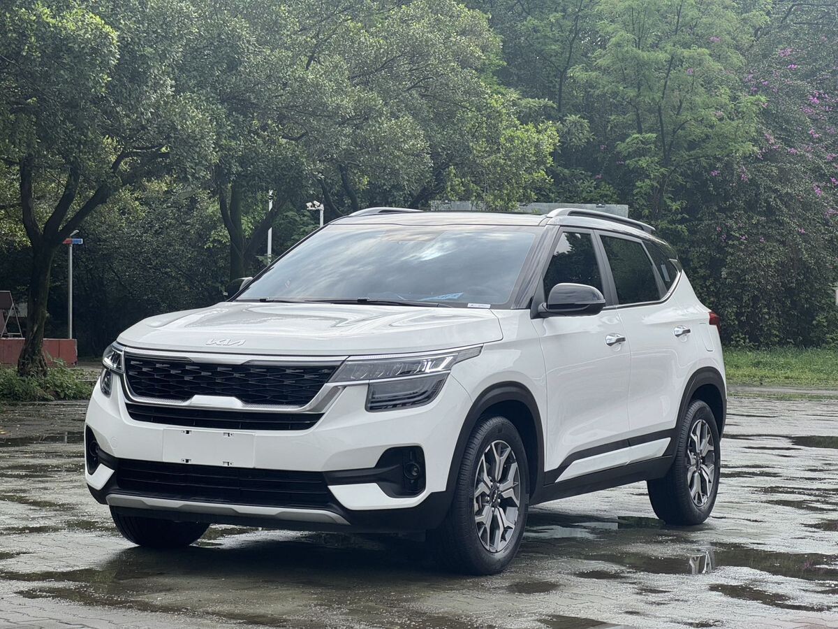 Kia KX3 2022 - фото автомобиля