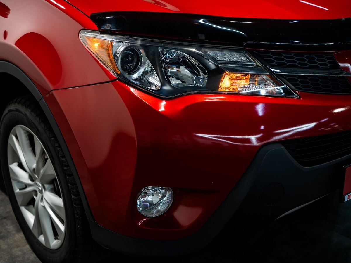 Toyota RAV4 2013 - фото автомобиля