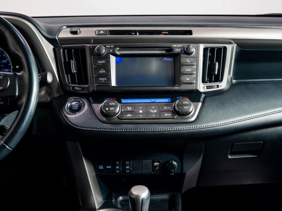 Toyota RAV4 2013 - фото автомобиля