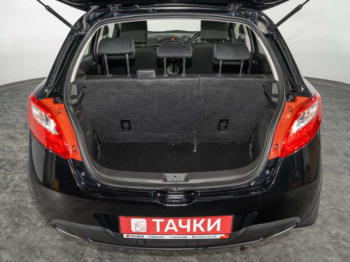 Mazda Demio 2013 - фото автомобиля