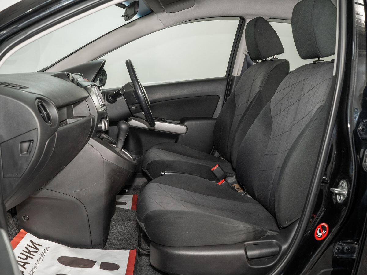 Mazda Demio 2013 - фото автомобиля