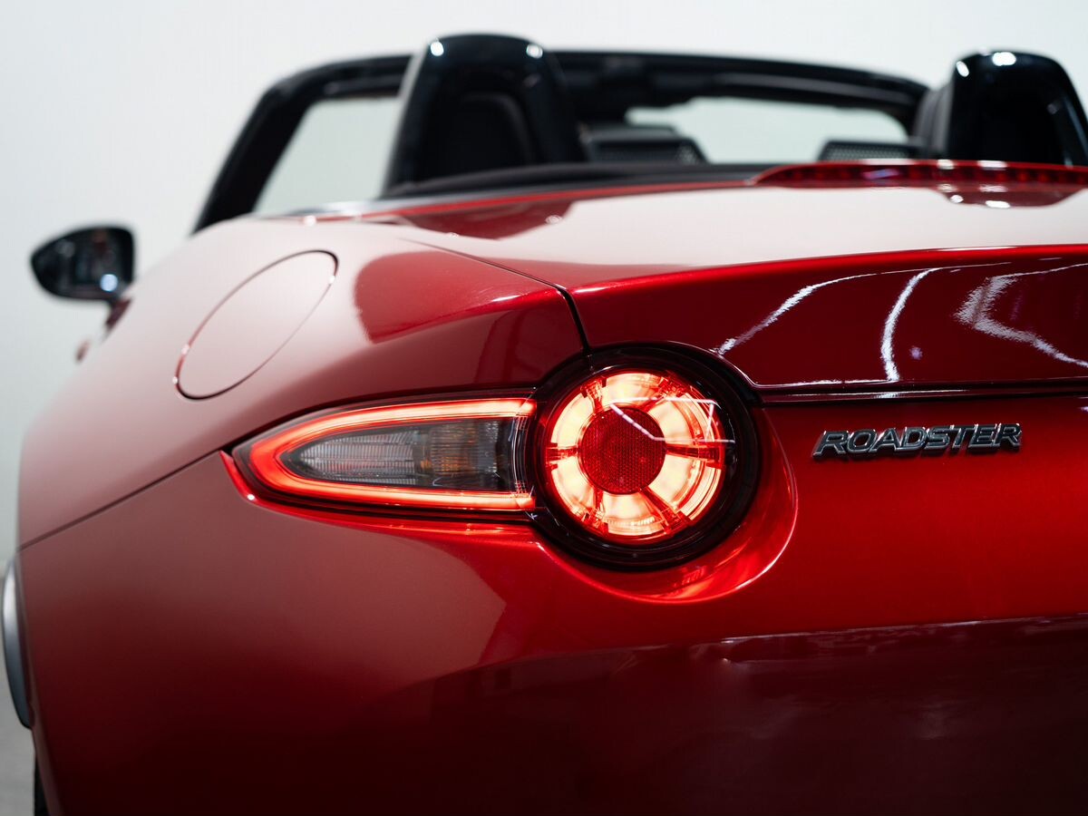 Mazda Roadster 2015 - фото автомобиля