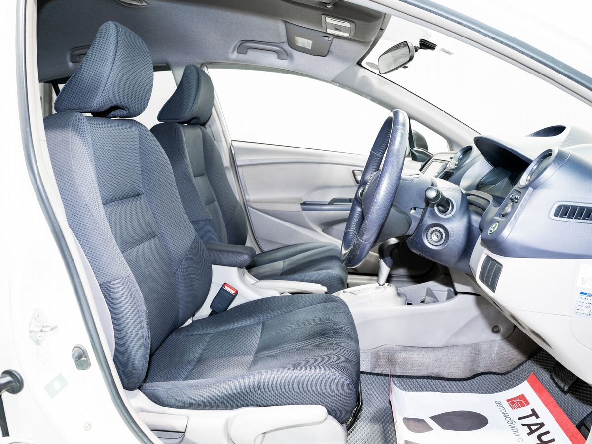 Honda Insight 2010 - фото автомобиля
