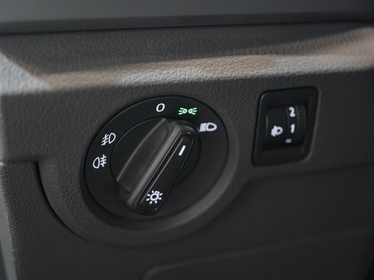 Volkswagen T-Cross 2021 - фото автомобиля