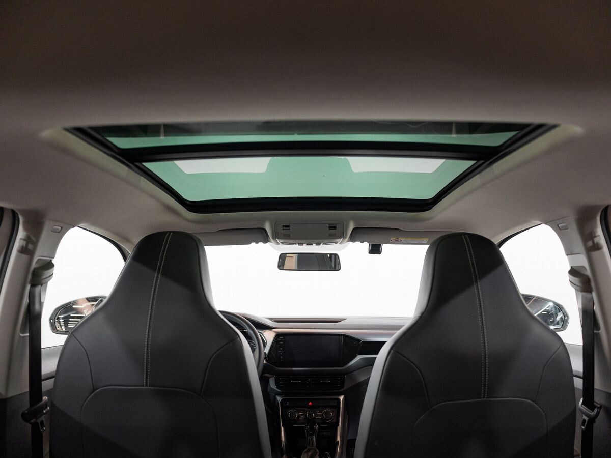 Volkswagen T-Cross 2021 - фото автомобиля