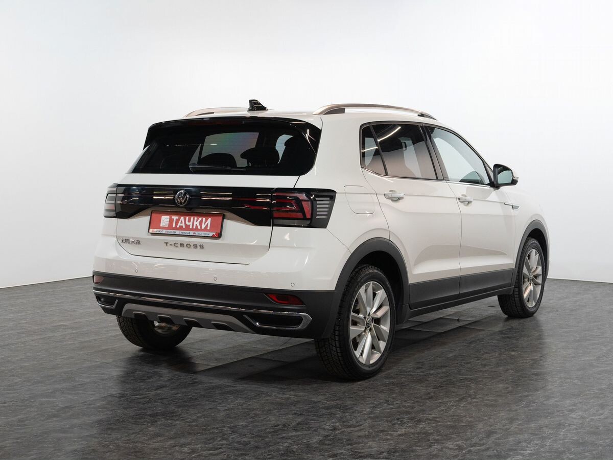 Volkswagen T-Cross 2021 - фото автомобиля