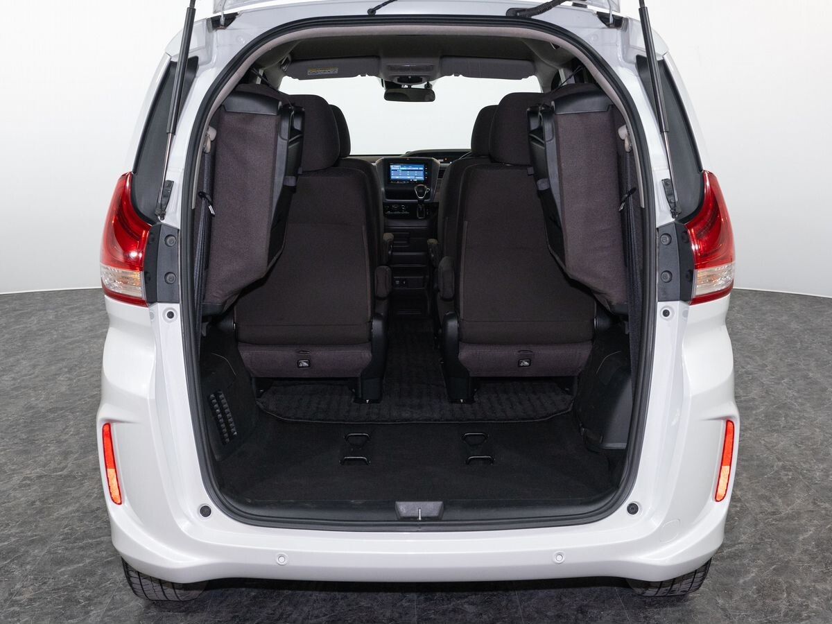 Honda Freed 2020 - фото автомобиля