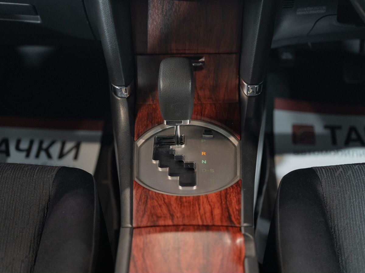 Toyota Allion 2010 - фото автомобиля