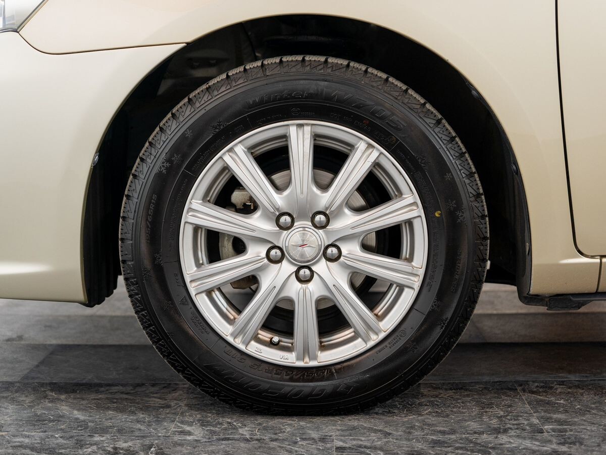 Toyota Allion 2010 - фото автомобиля