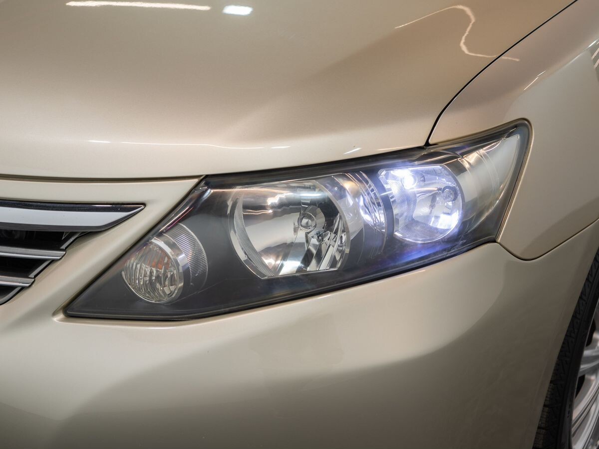Toyota Allion 2010 - фото автомобиля