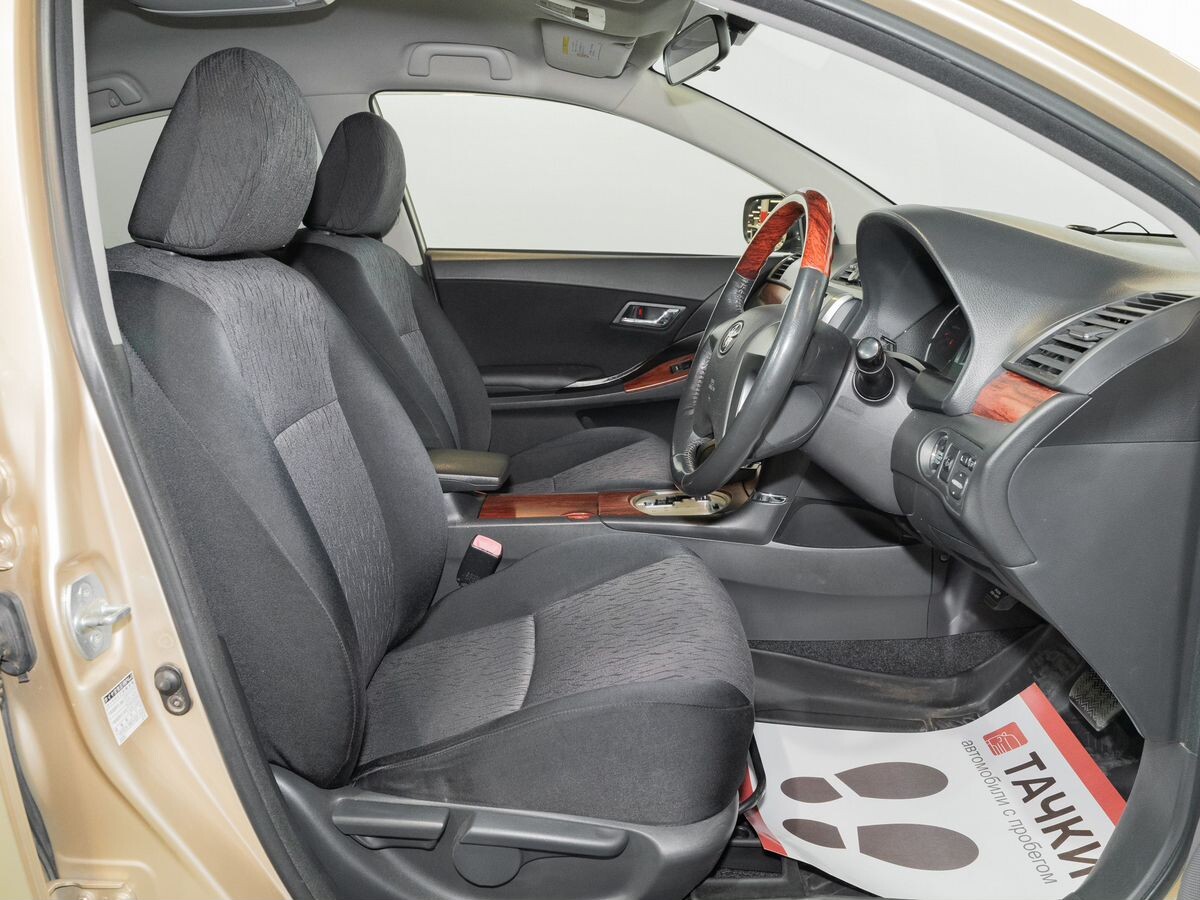 Toyota Allion 2010 - фото автомобиля