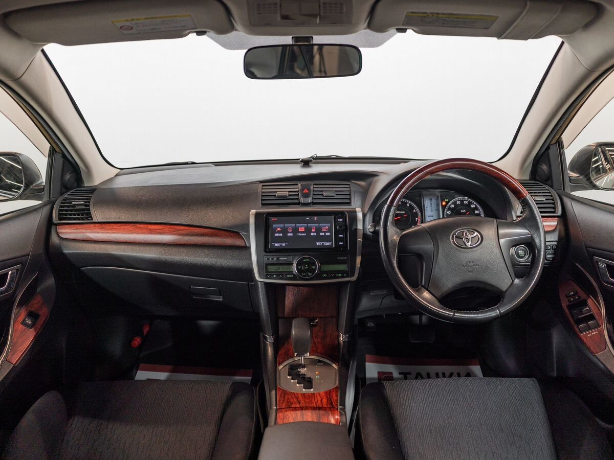 Toyota Allion 2010 - фото автомобиля