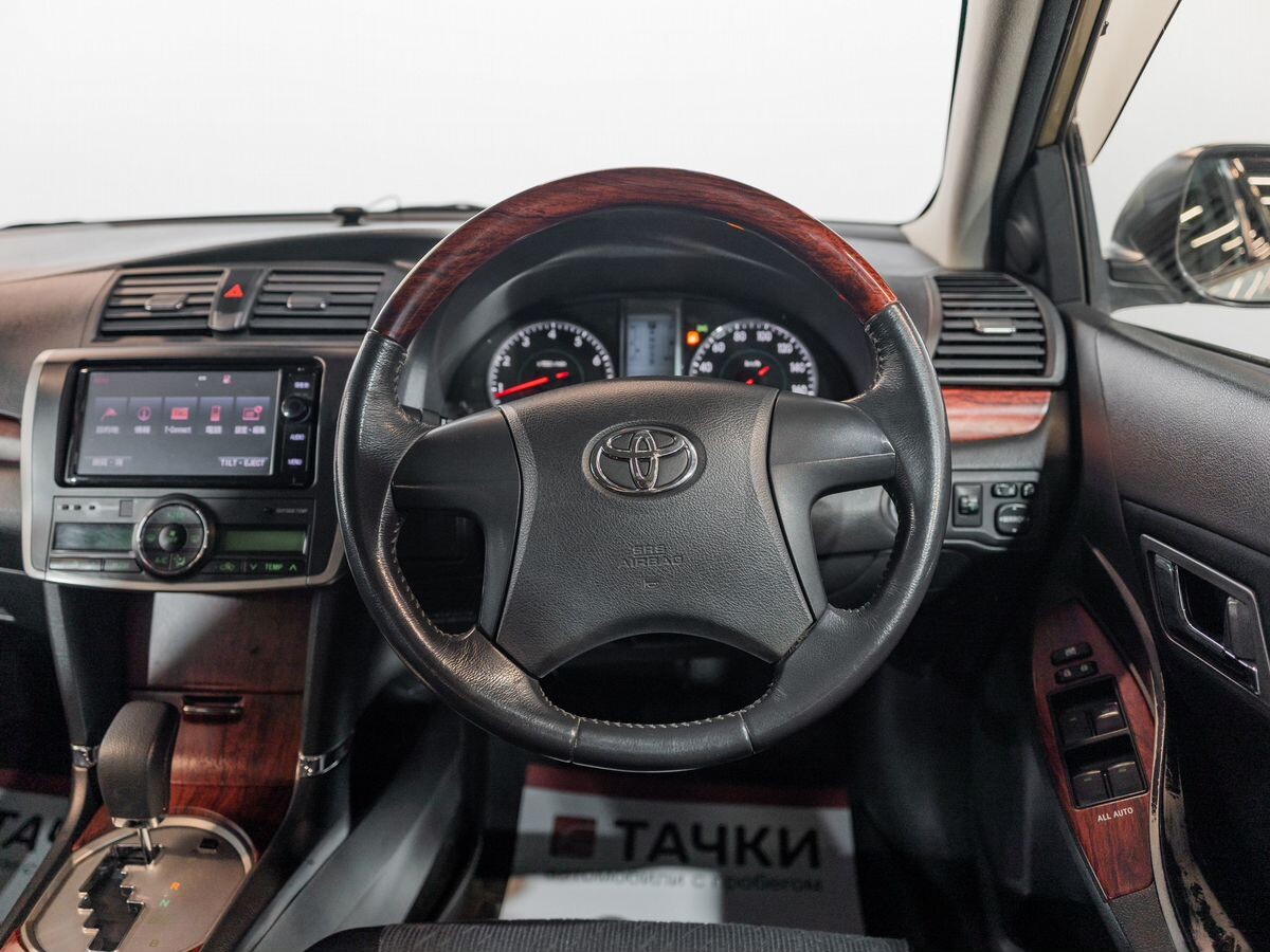 Toyota Allion 2010 - фото автомобиля
