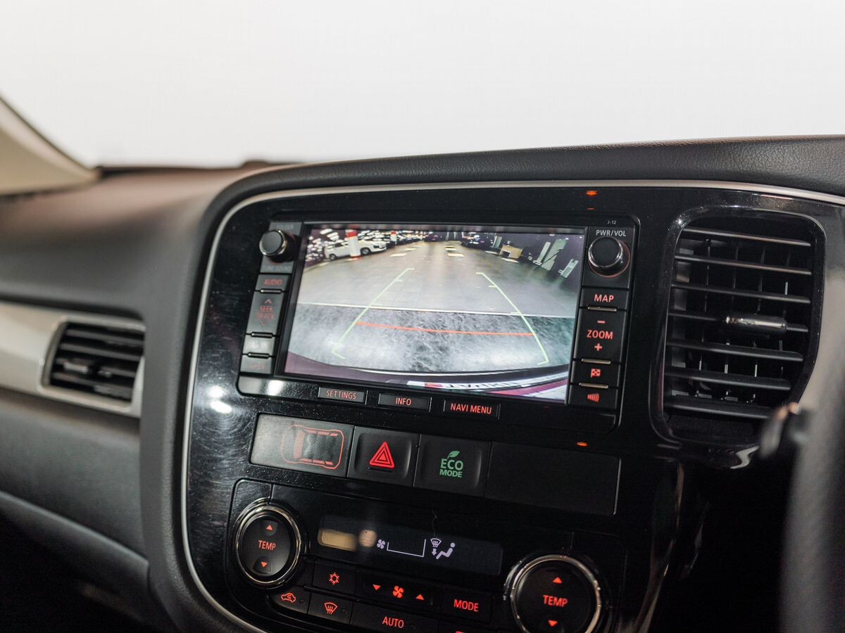Mitsubishi Outlander 2015 - фото автомобиля