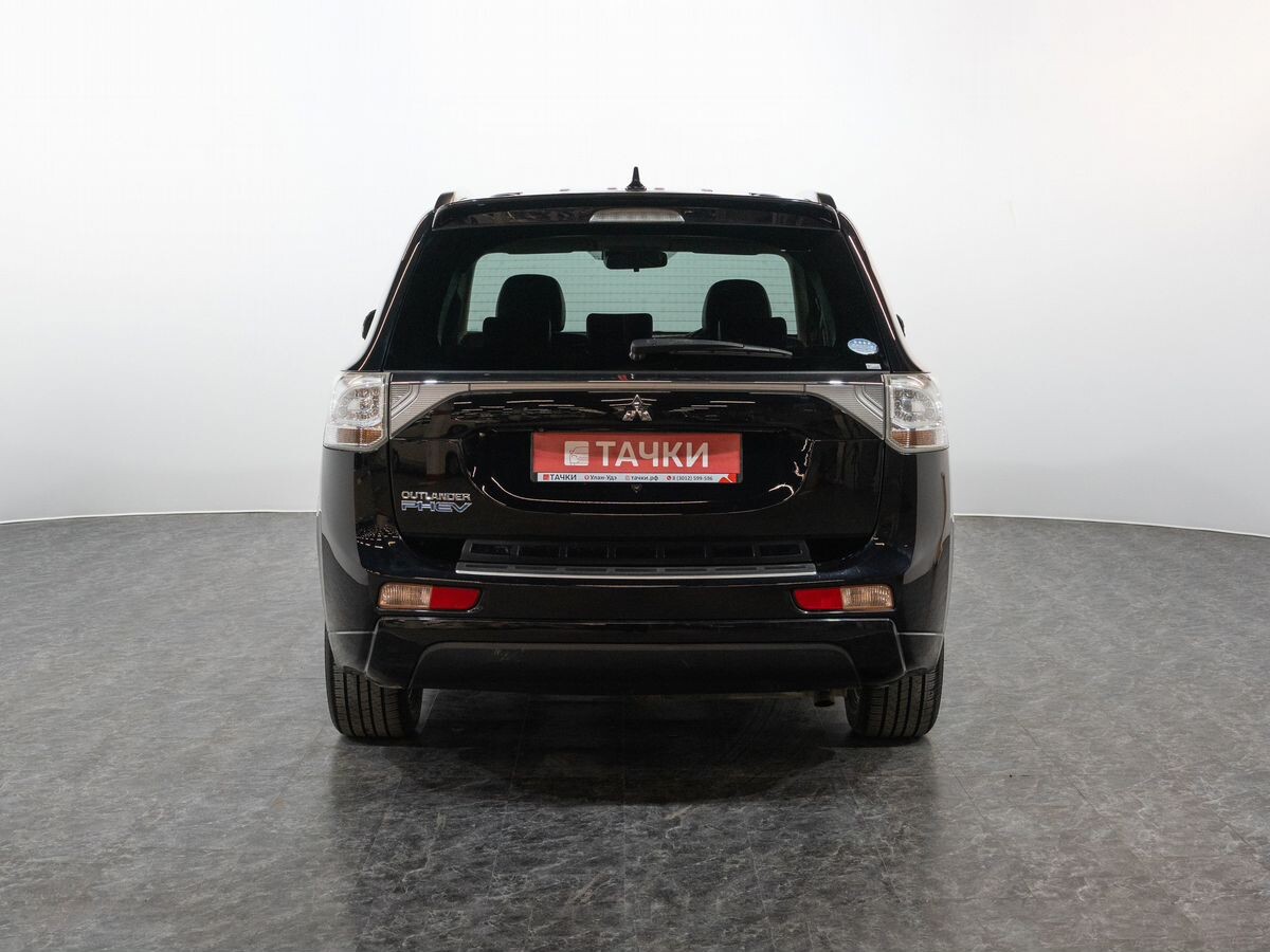 Mitsubishi Outlander 2015 - фото автомобиля