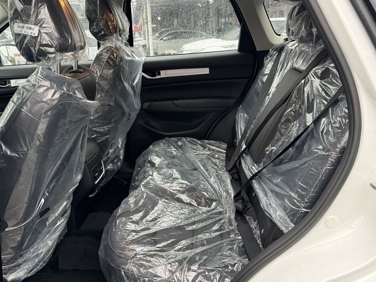 Mazda CX-5 2025 - фото автомобиля
