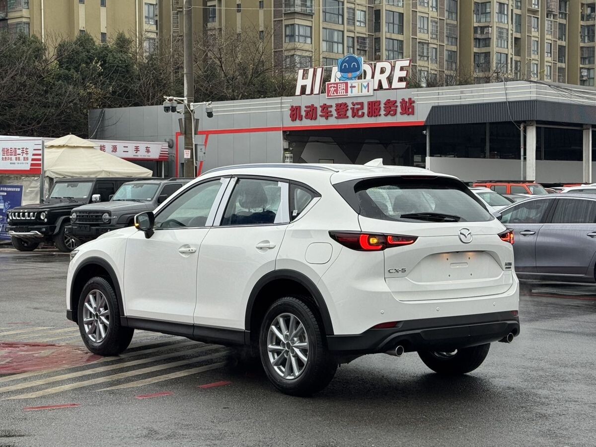 Mazda CX-5 2025 - фото автомобиля