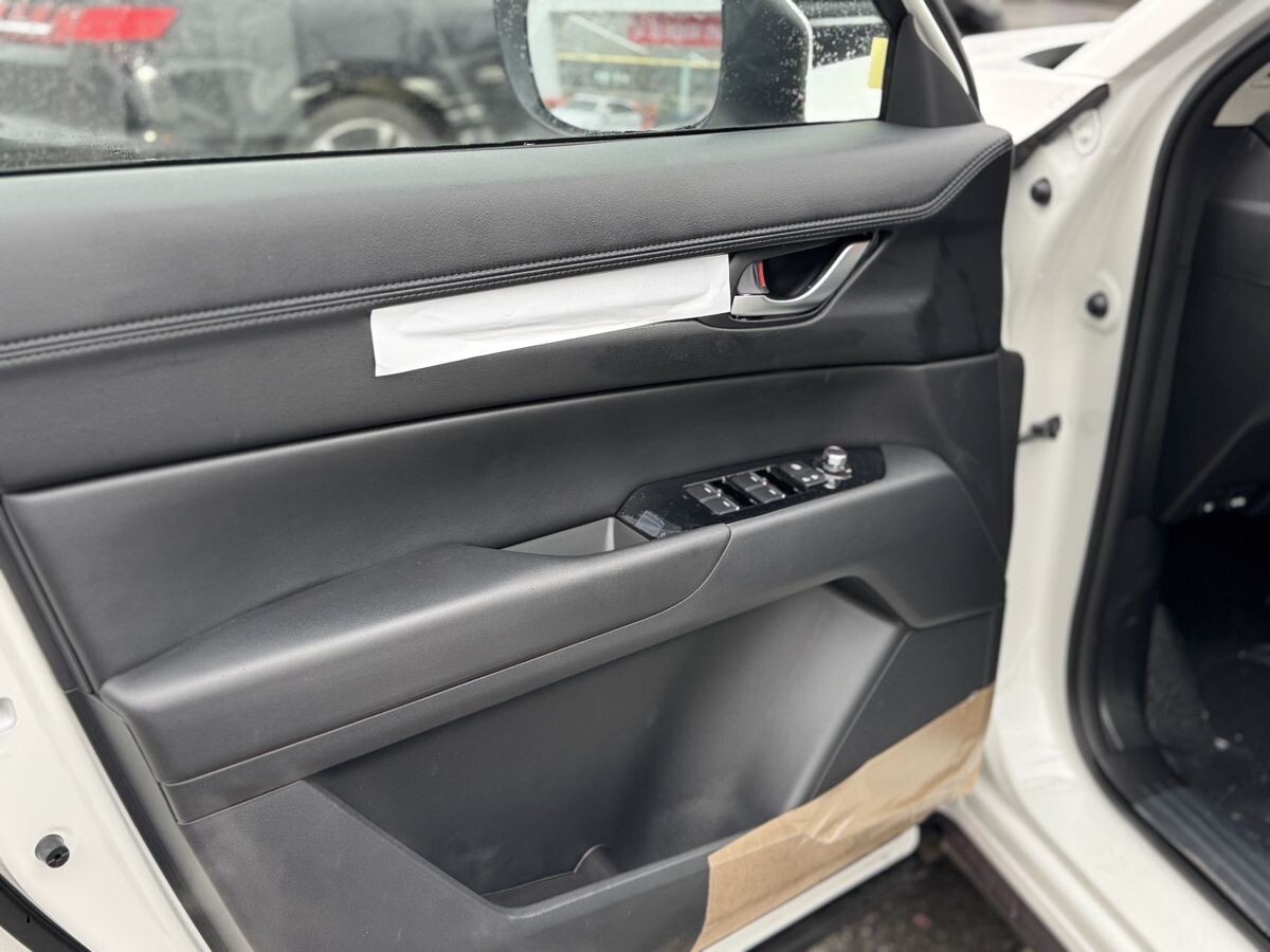 Mazda CX-5 2025 - фото автомобиля