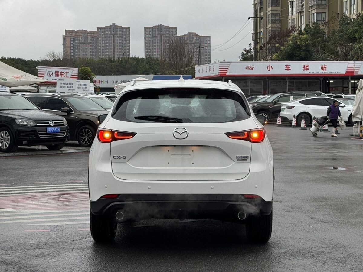 Mazda CX-5 2025 - фото автомобиля