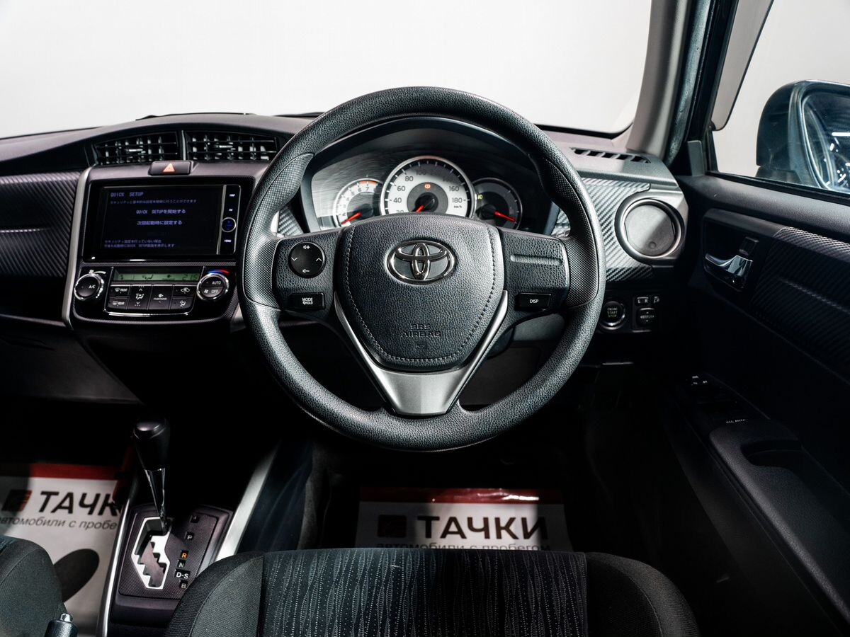 Toyota Corolla Fielder 2012 - фото автомобиля