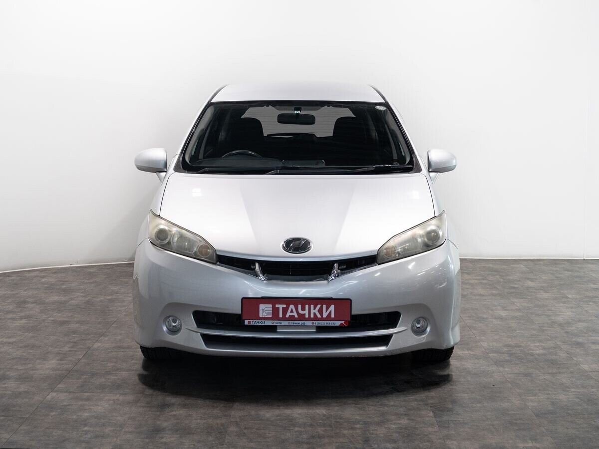 Toyota Wish 2009 - фото автомобиля