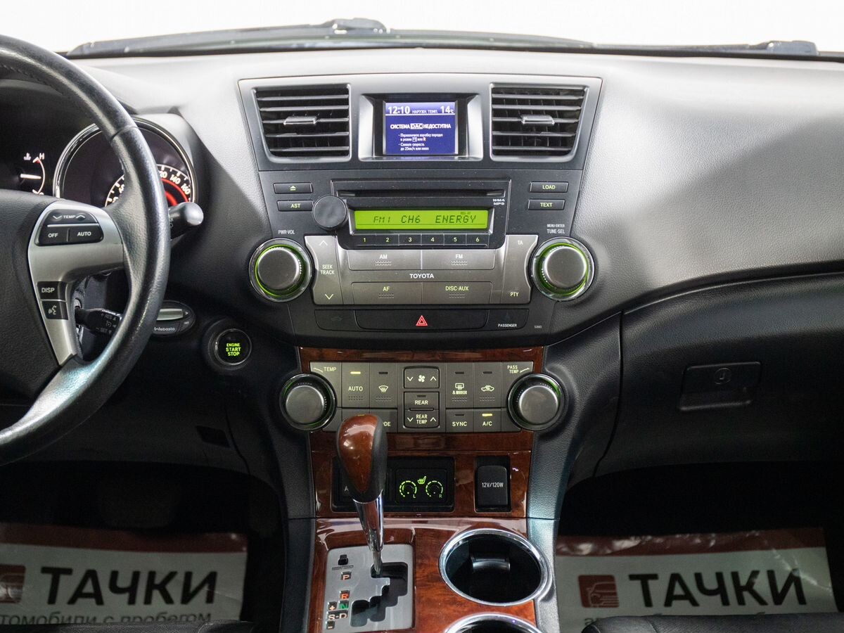 Toyota Highlander 2012 - фото автомобиля