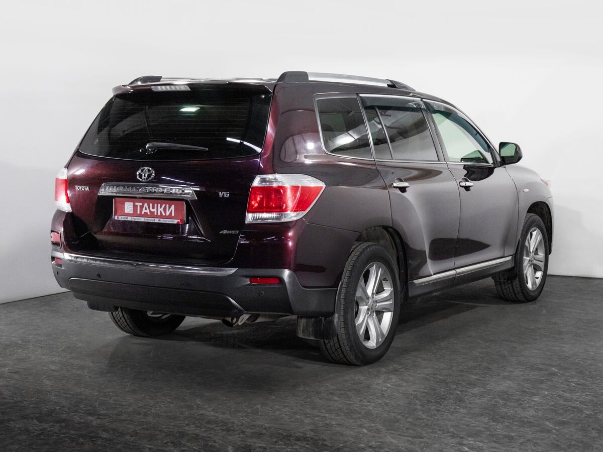 Toyota Highlander 2012 - фото автомобиля