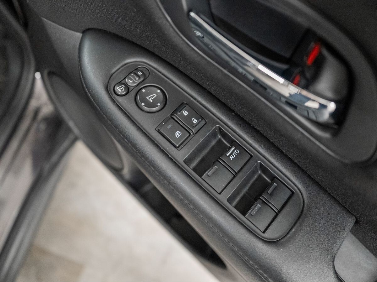 Honda Vezel 2017 - фото автомобиля