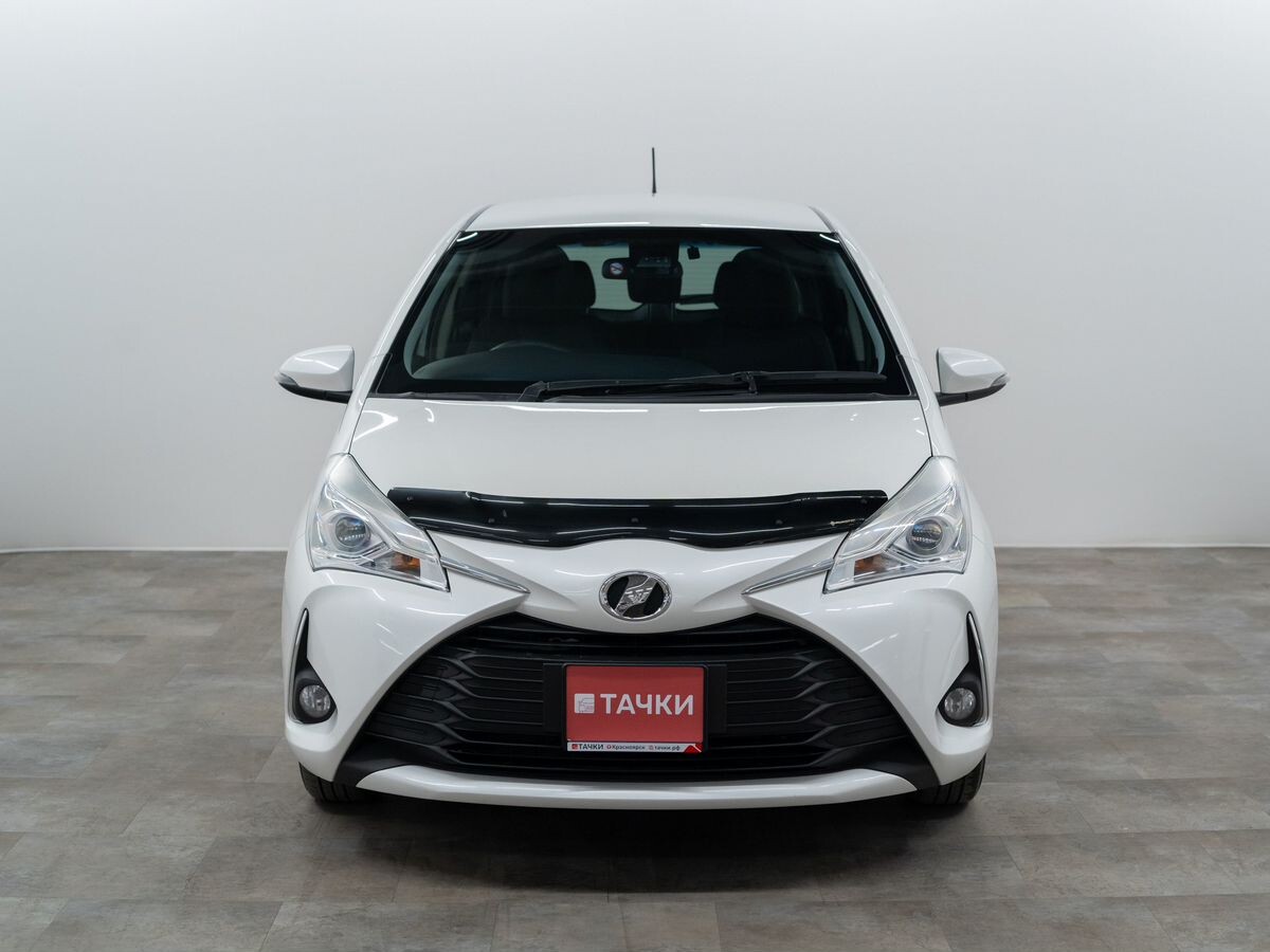 Toyota Vitz 2019 - фото автомобиля