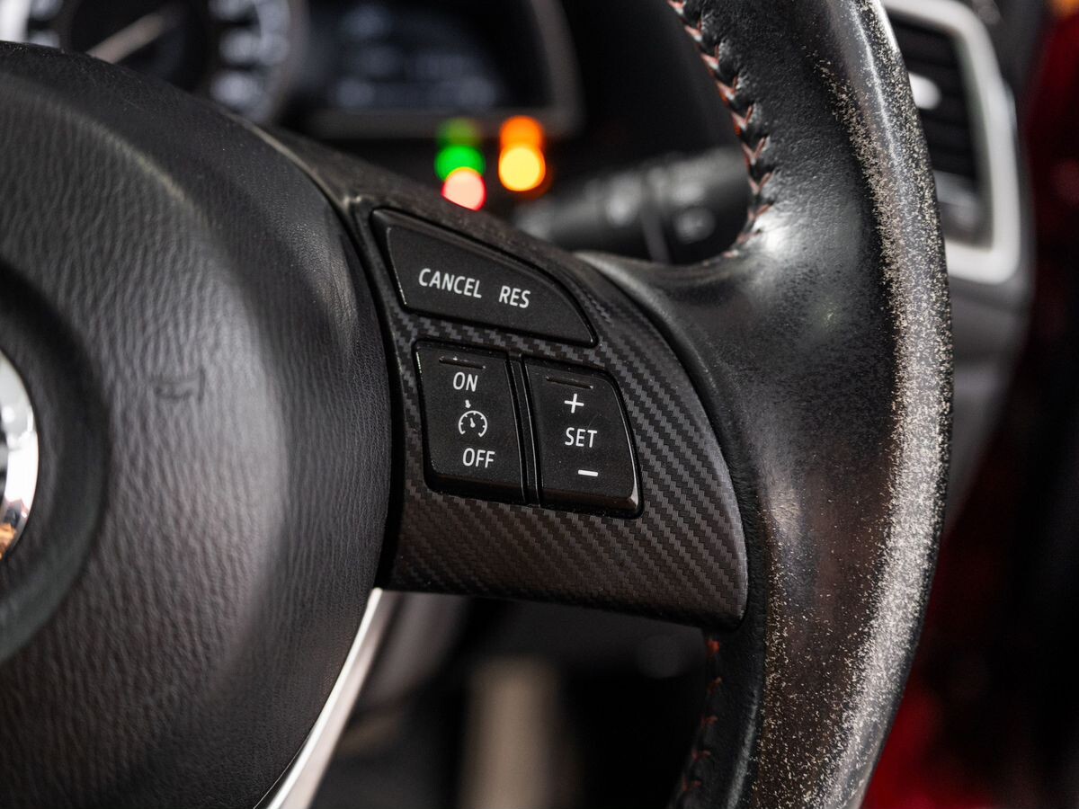 Mazda Axela 2014 - фото автомобиля