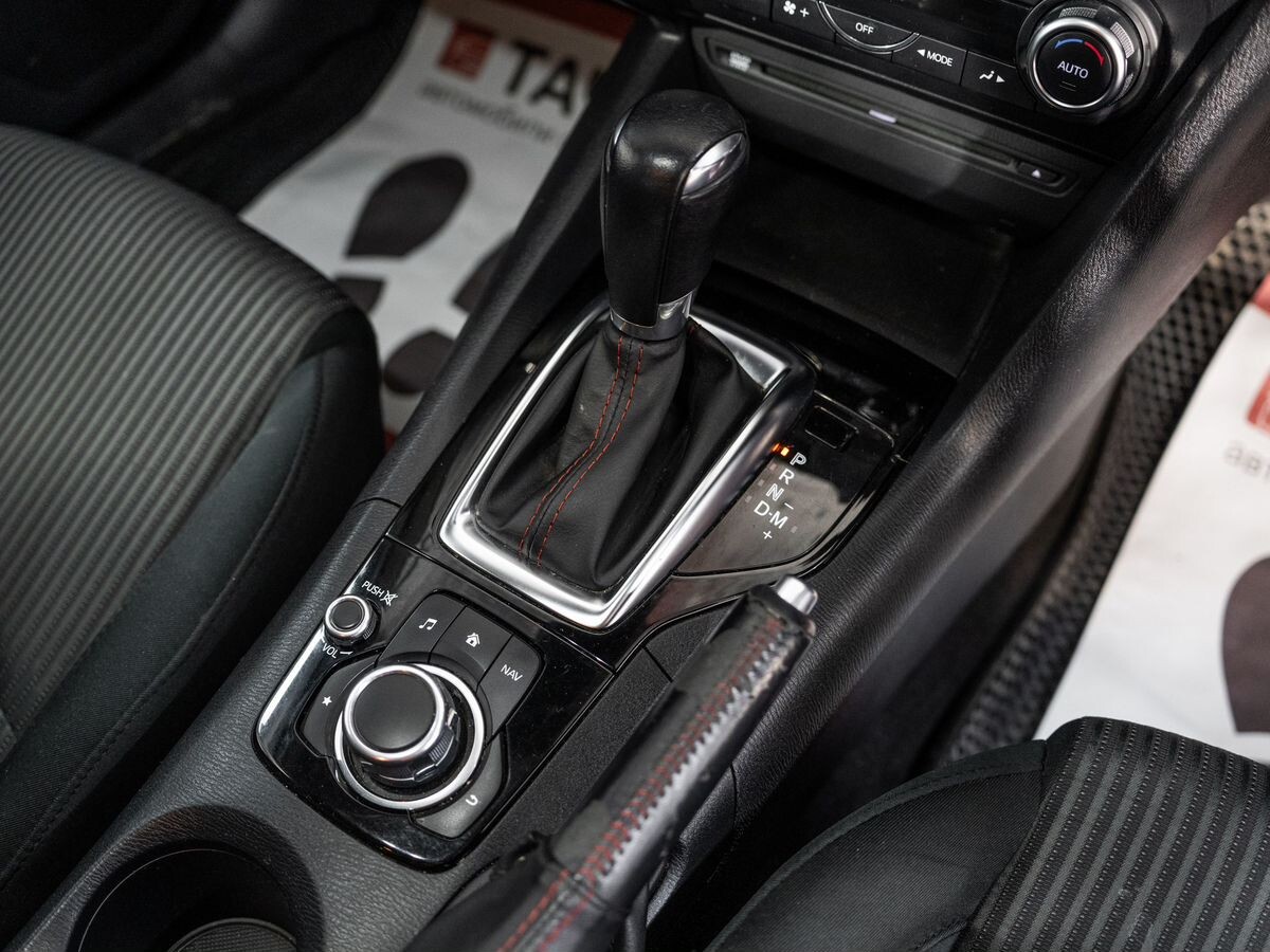 Mazda Axela 2014 - фото автомобиля