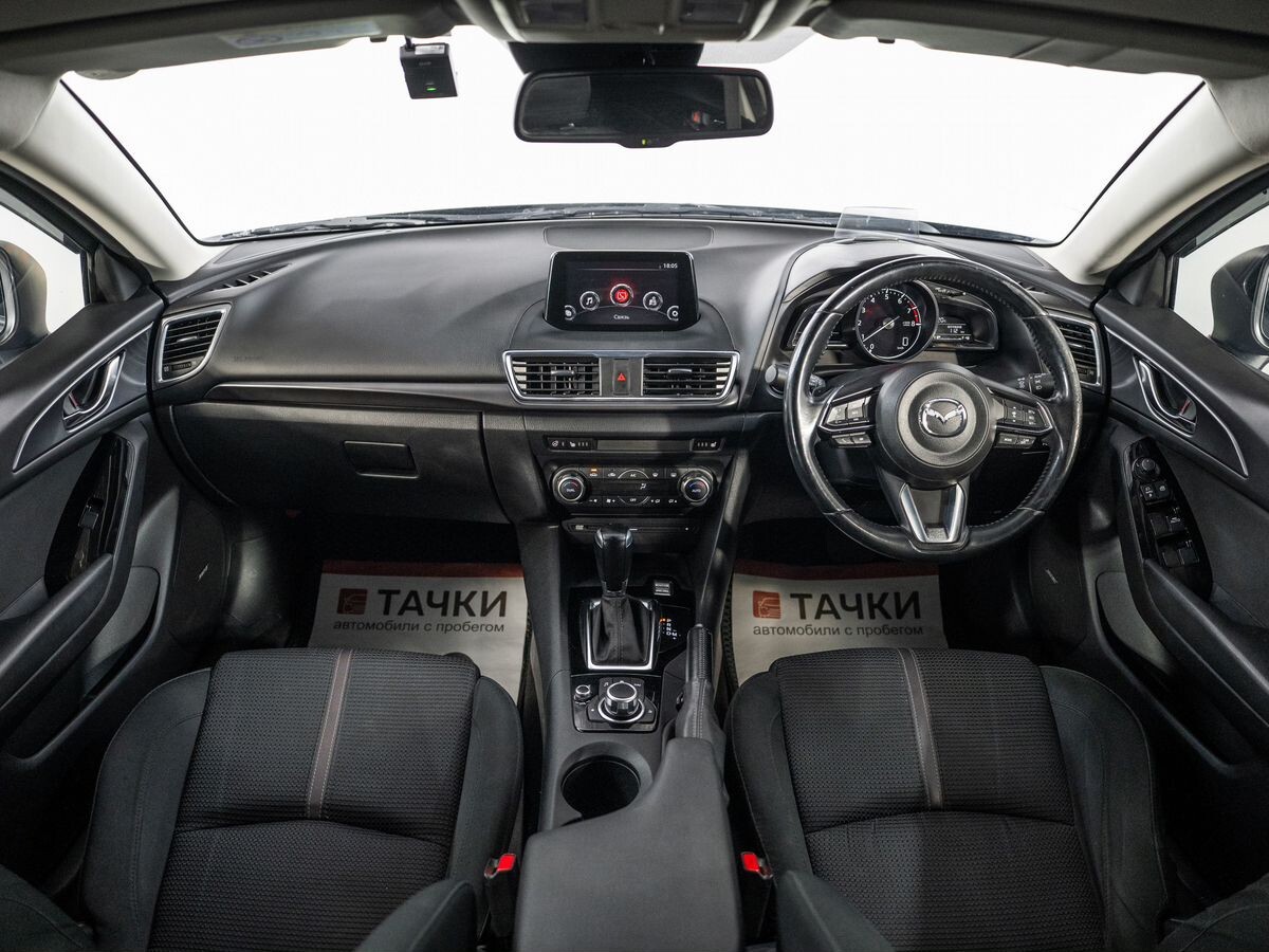 Mazda Axela 2017 - фото автомобиля