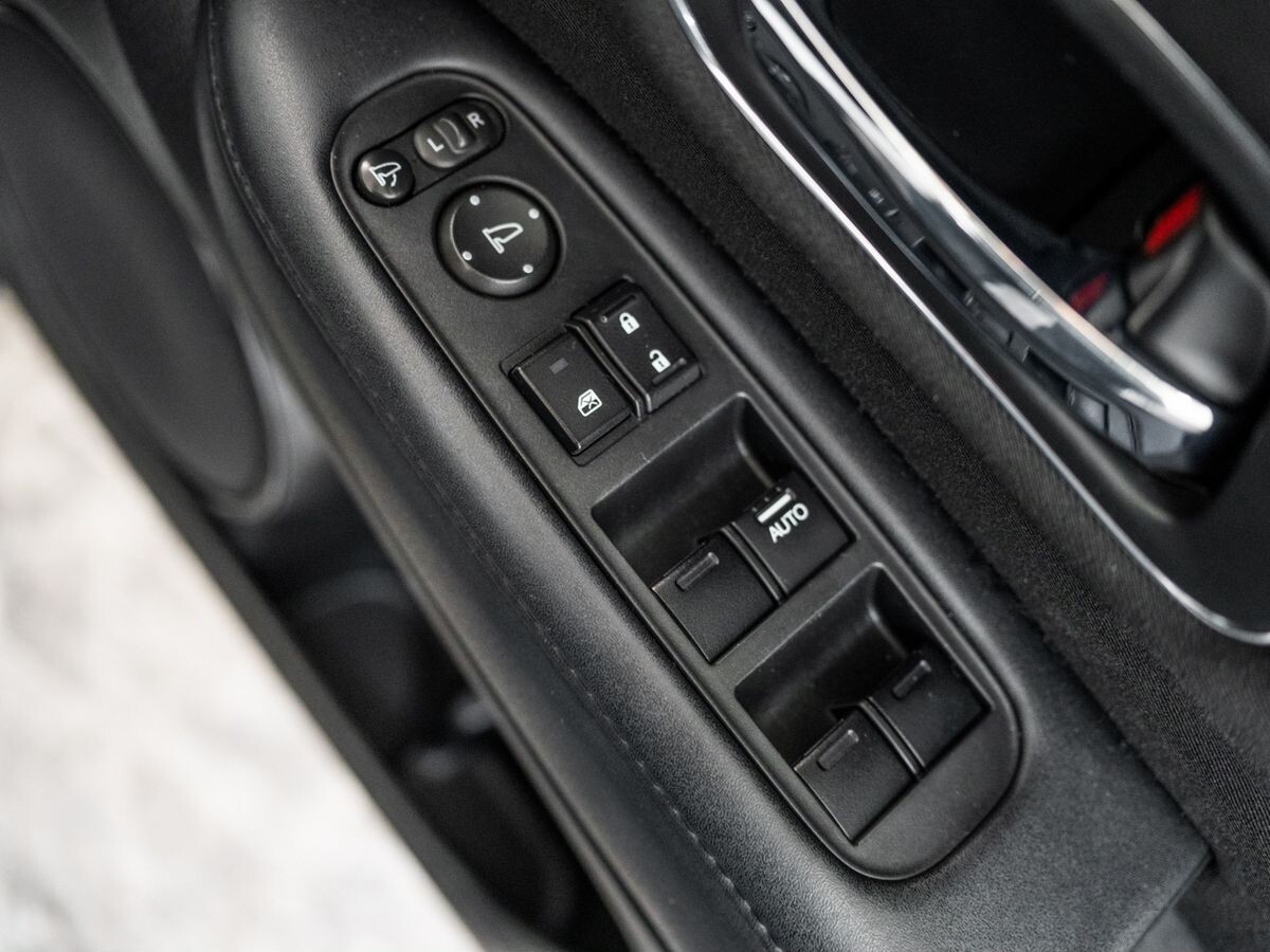 Honda Vezel 2016 - фото автомобиля