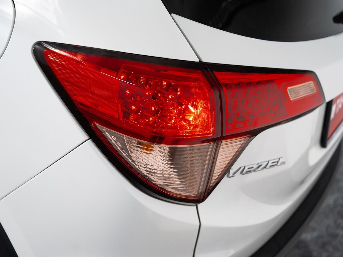 Honda Vezel 2016 - фото автомобиля