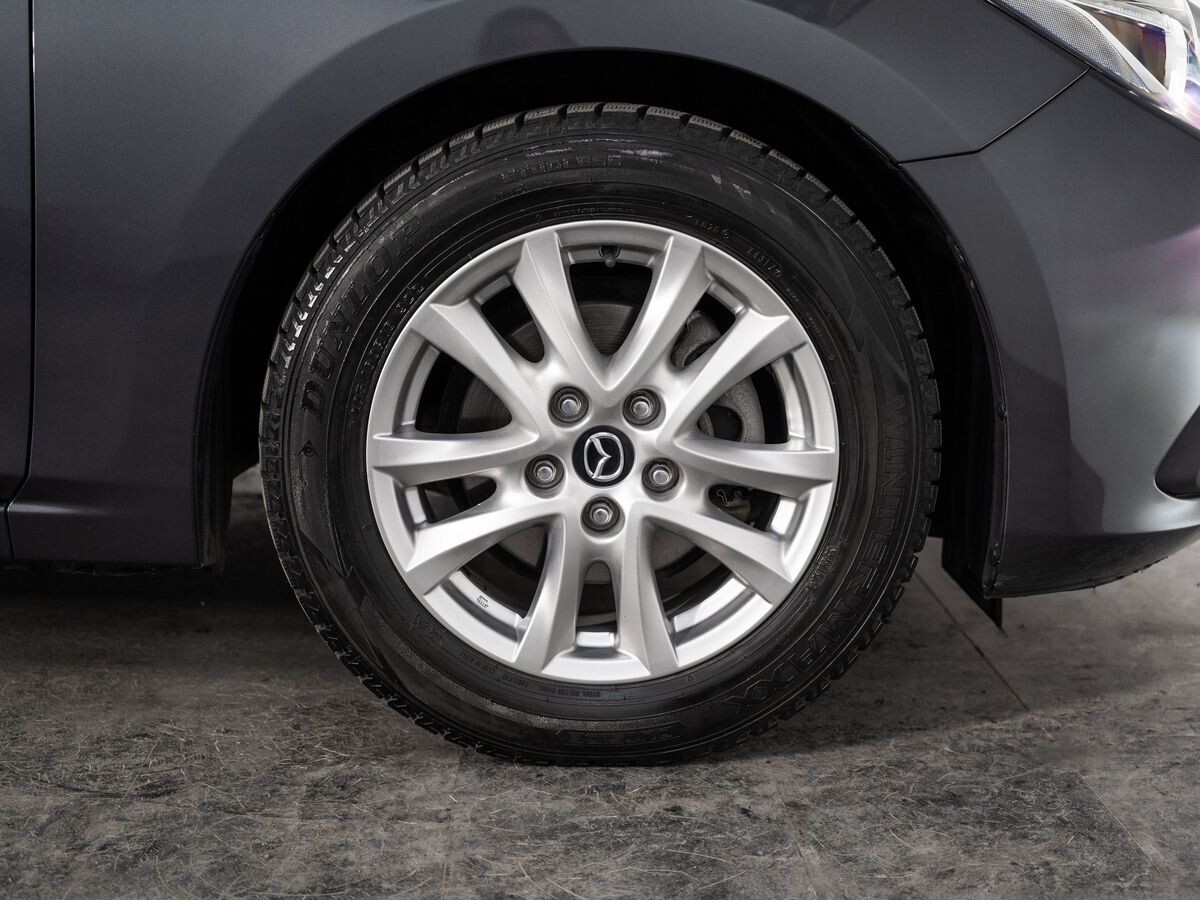 Mazda Axela 2015 - фото автомобиля