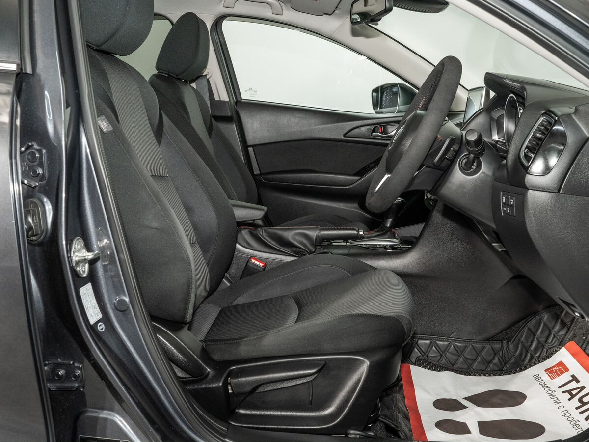 Mazda Axela 2015 - фото автомобиля