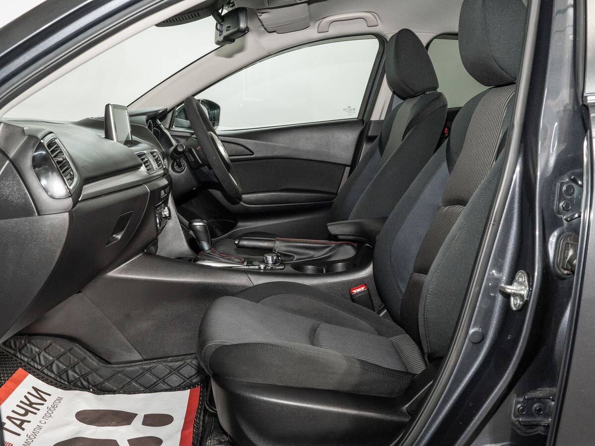Mazda Axela 2015 - фото автомобиля