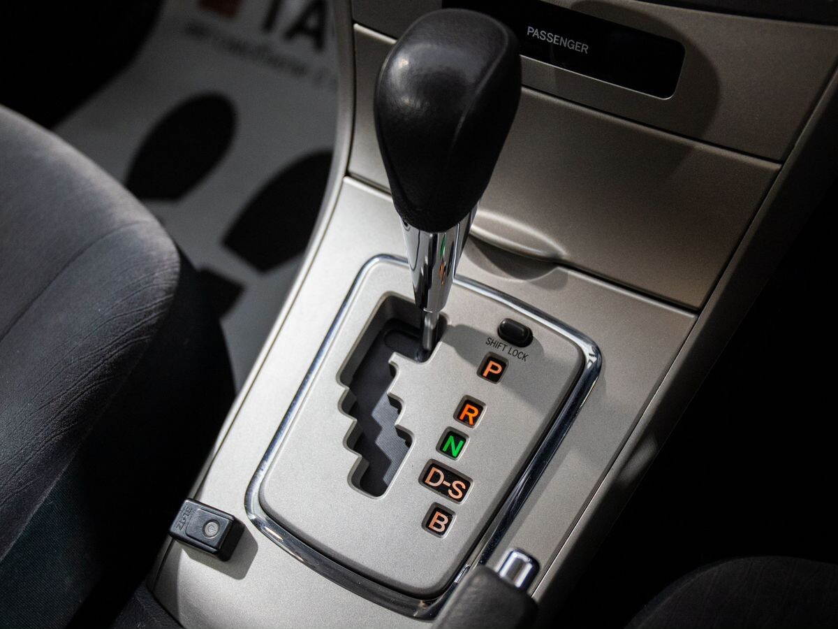 Toyota Corolla Fielder 2008 - фото автомобиля