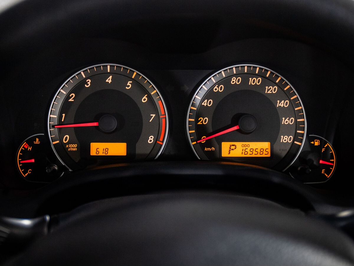 Toyota Corolla Fielder 2008 - фото автомобиля