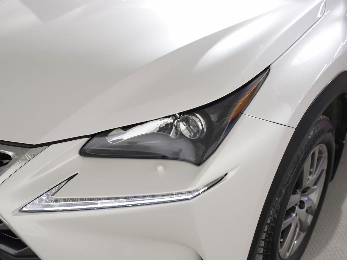 Lexus NX200 2016 - фото автомобиля