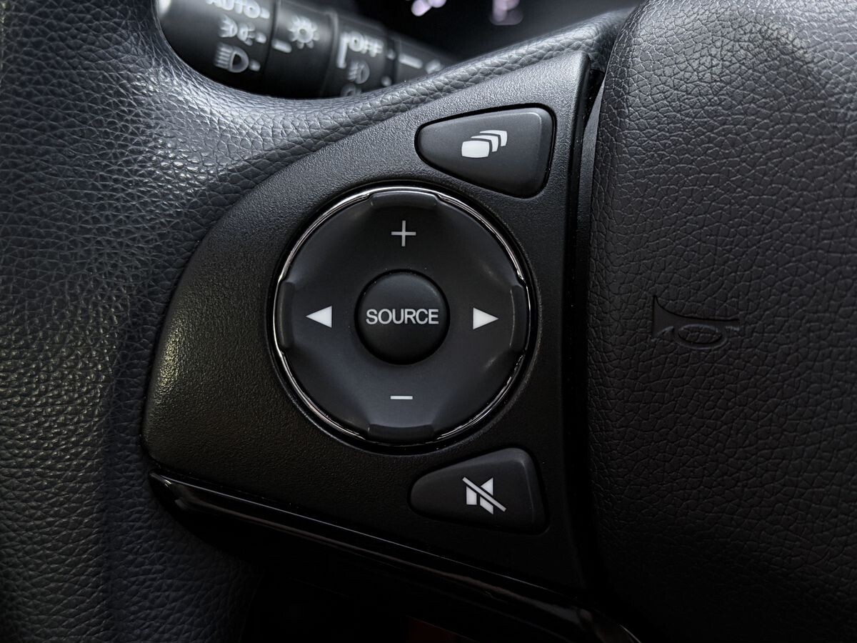 Honda Vezel 2021 - фото автомобиля