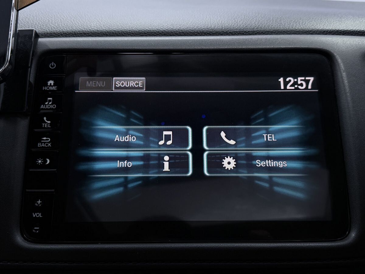 Honda Vezel 2021 - фото автомобиля