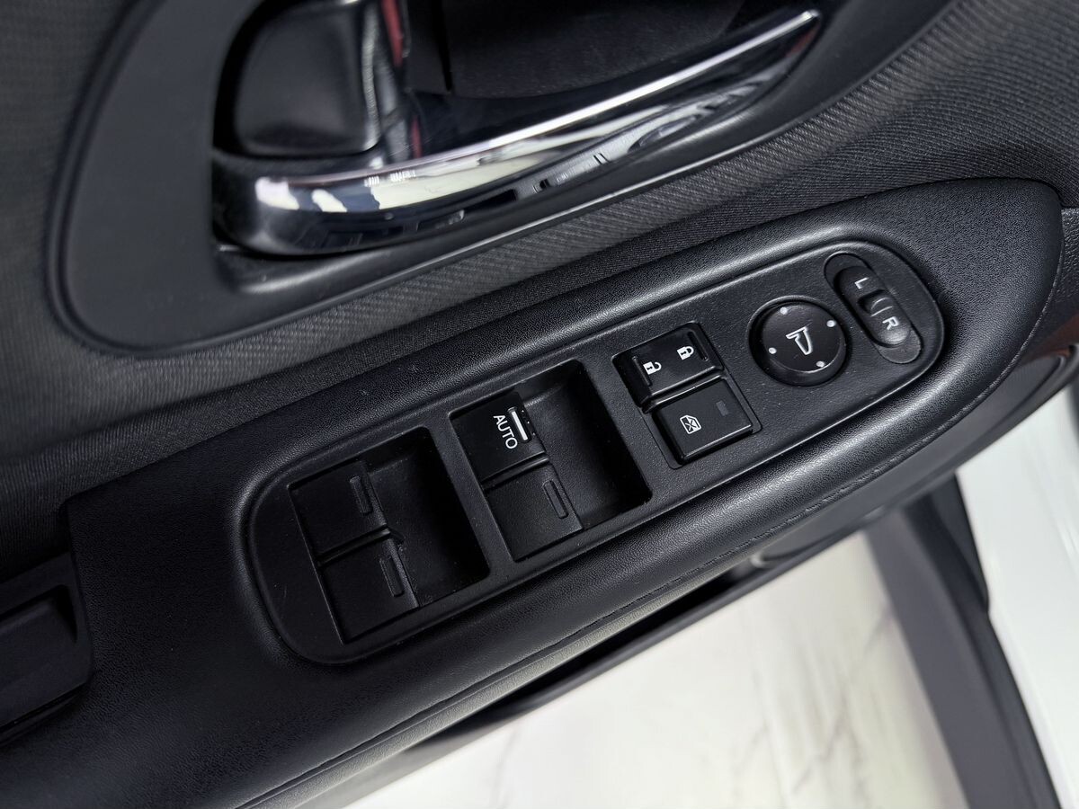 Honda Vezel 2021 - фото автомобиля