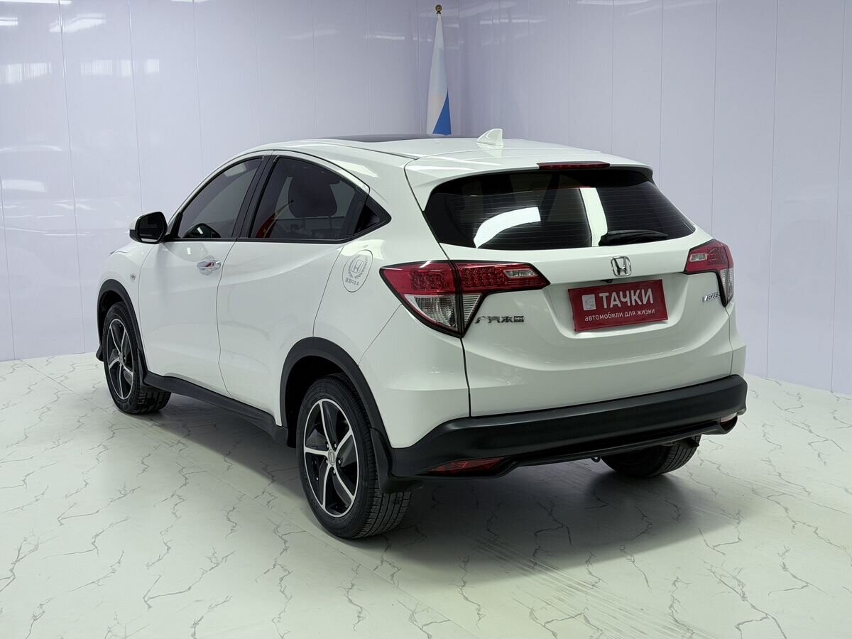 Honda Vezel 2021 - фото автомобиля