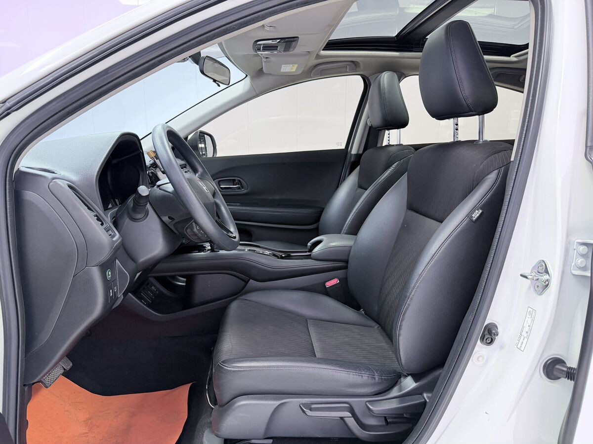 Honda Vezel 2021 - фото автомобиля