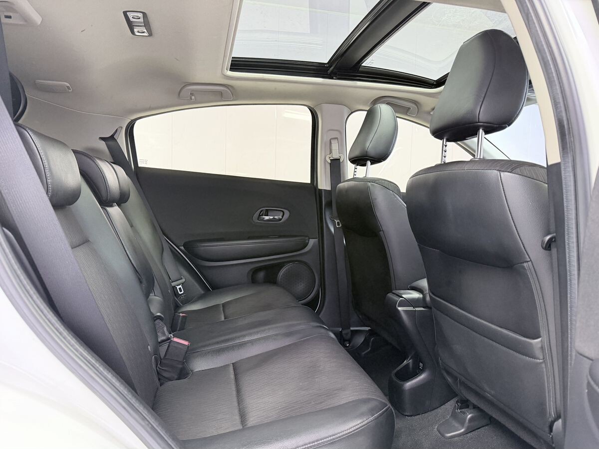 Honda Vezel 2021 - фото автомобиля