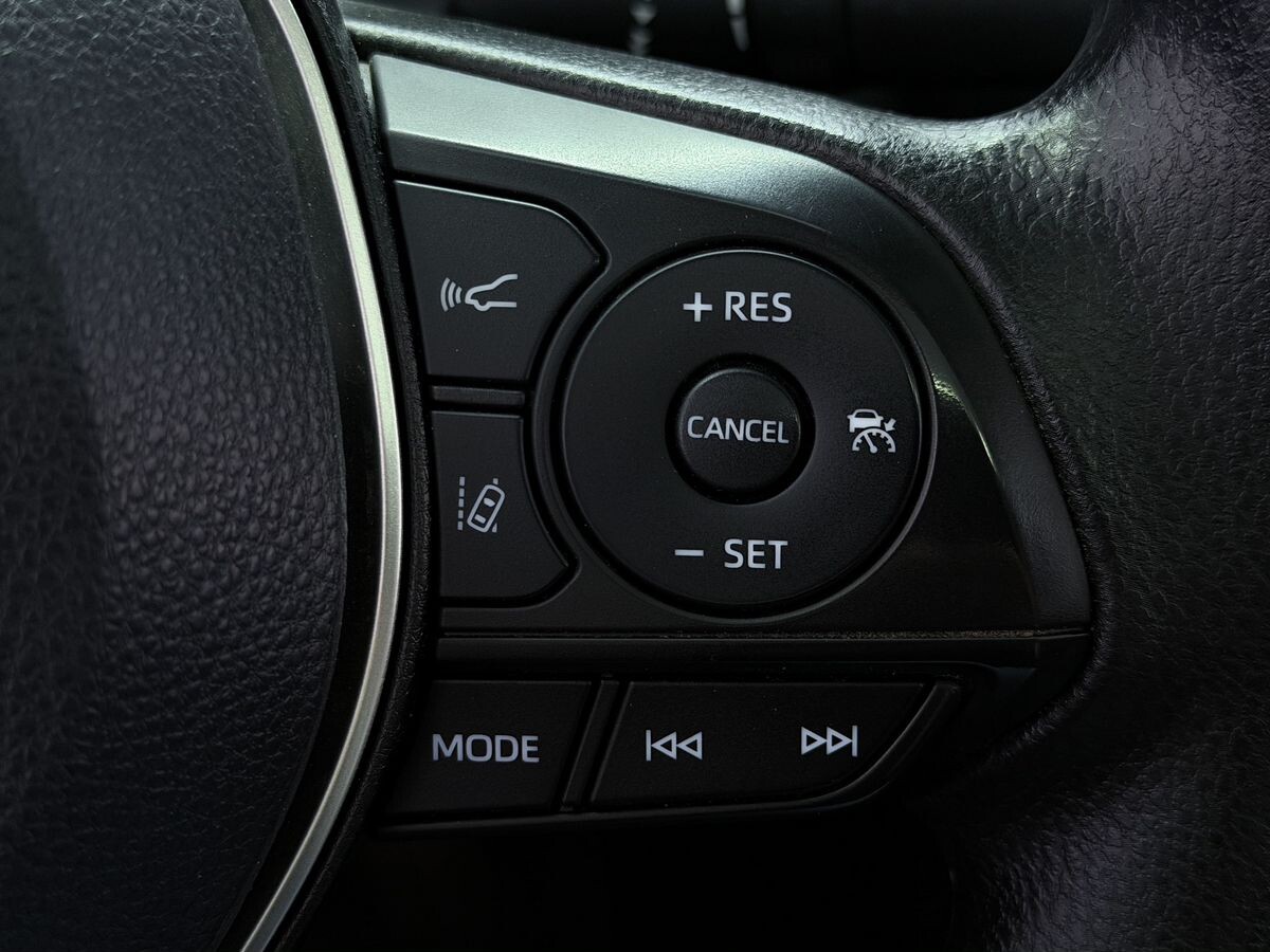 Toyota Corolla 2022 - фото автомобиля